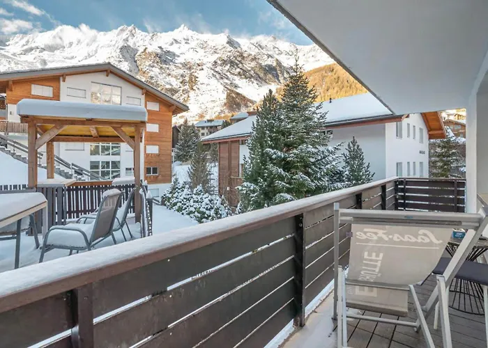 Laerchenheim, Saasfee Close To Alpinexpress