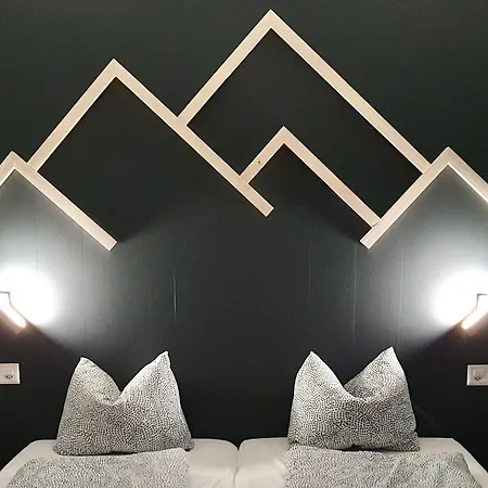 Апартаменты Laerchenheim, Saasfee Close To Alpinexpress Зас-Фе